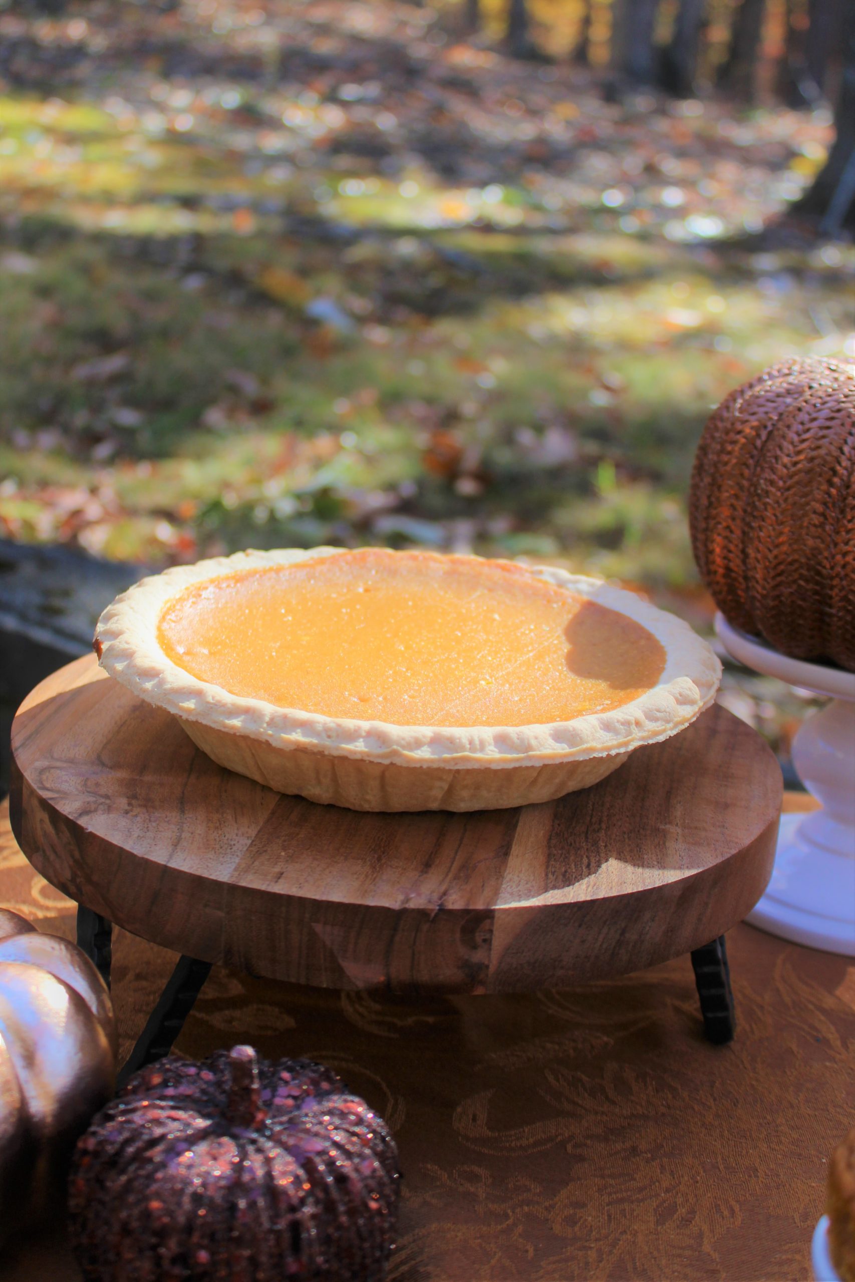 Beautiful Thanksgiving Dessert Table! | Cupcakes and Paper Lanterns