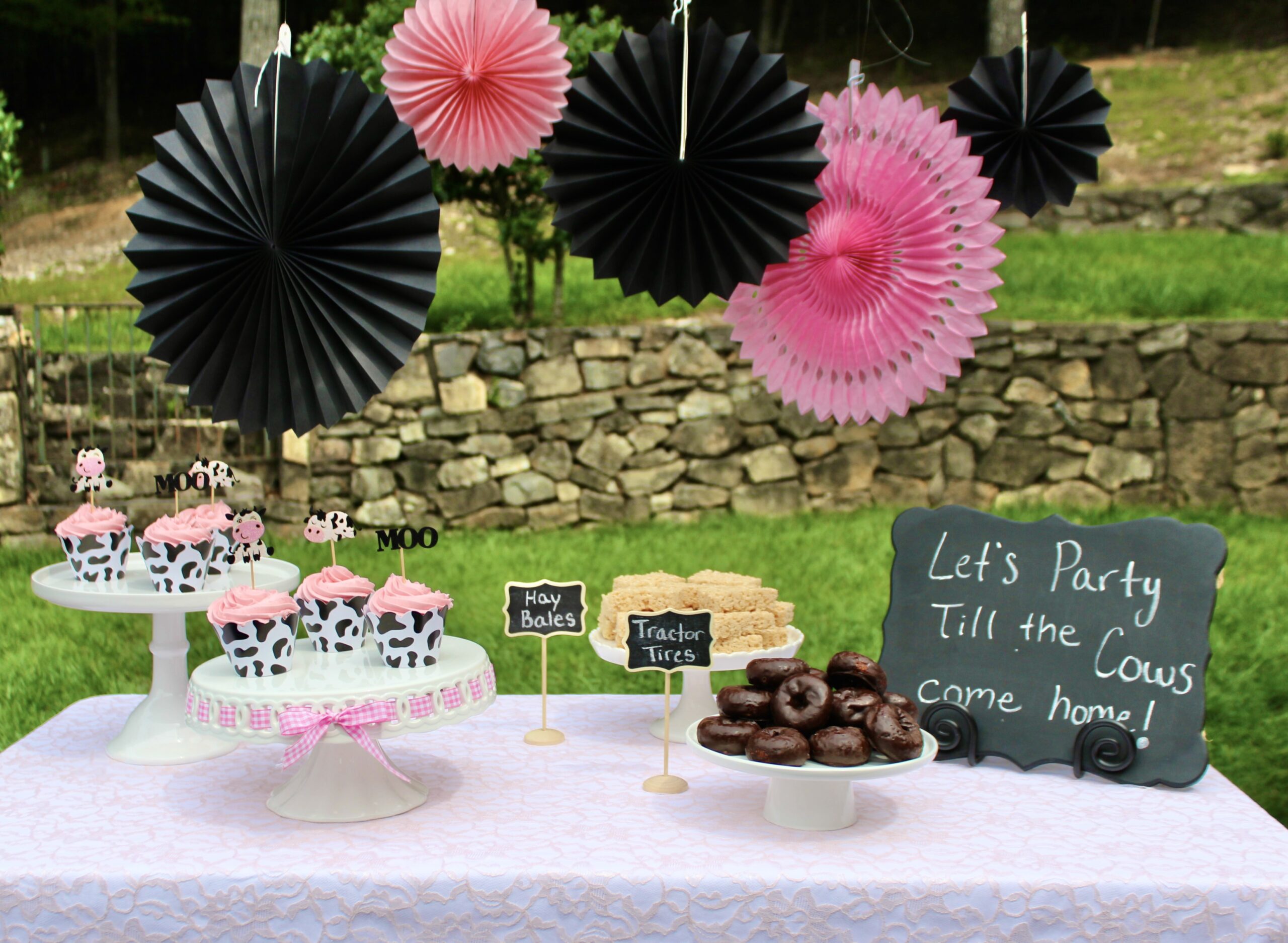 CUTE COW CAKE TOPPERS LAYERED